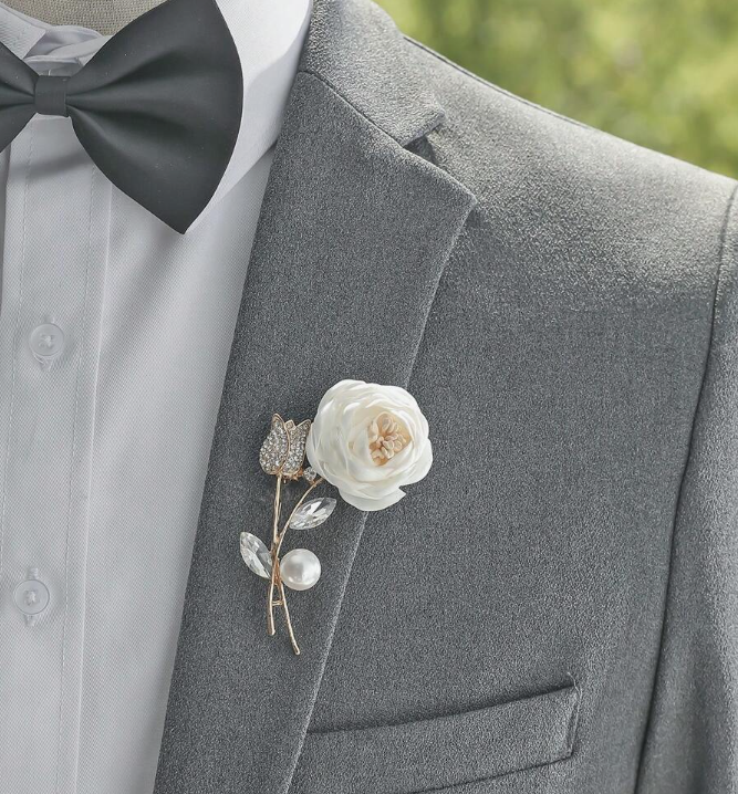 White Rose Elegant Boutonniere